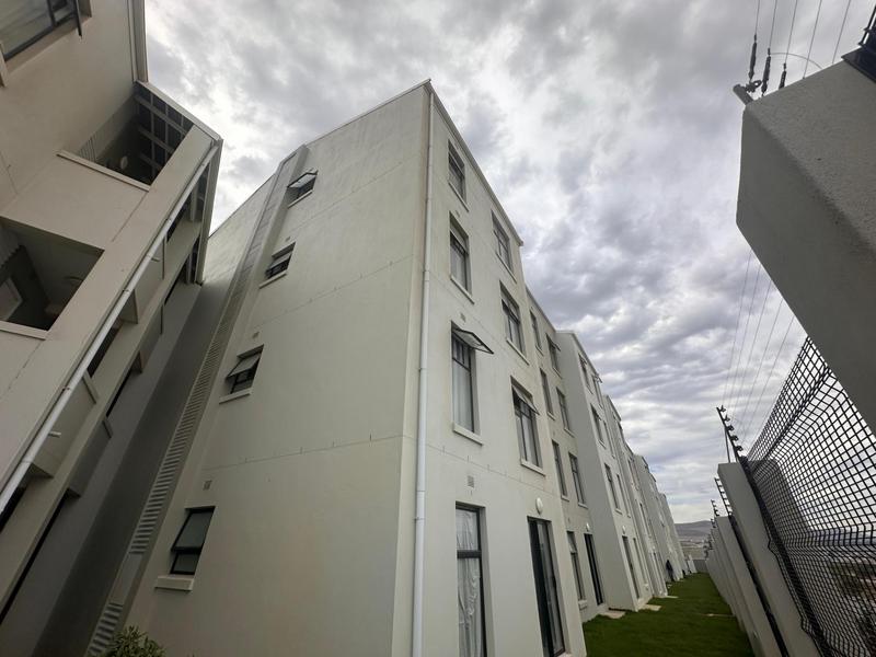 To Let 2 Bedroom Property for Rent in Parklands East Western Cape
